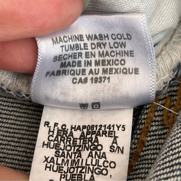 Re/Done High Rise Ankle Crop Jean Wash in Midnight Blue Size 26 New with Tag - Picture 7 of 9